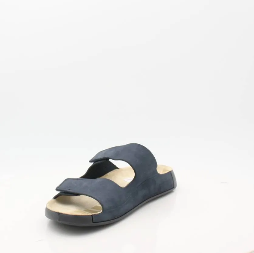 500904 COZMO ECCO SANDALS 22