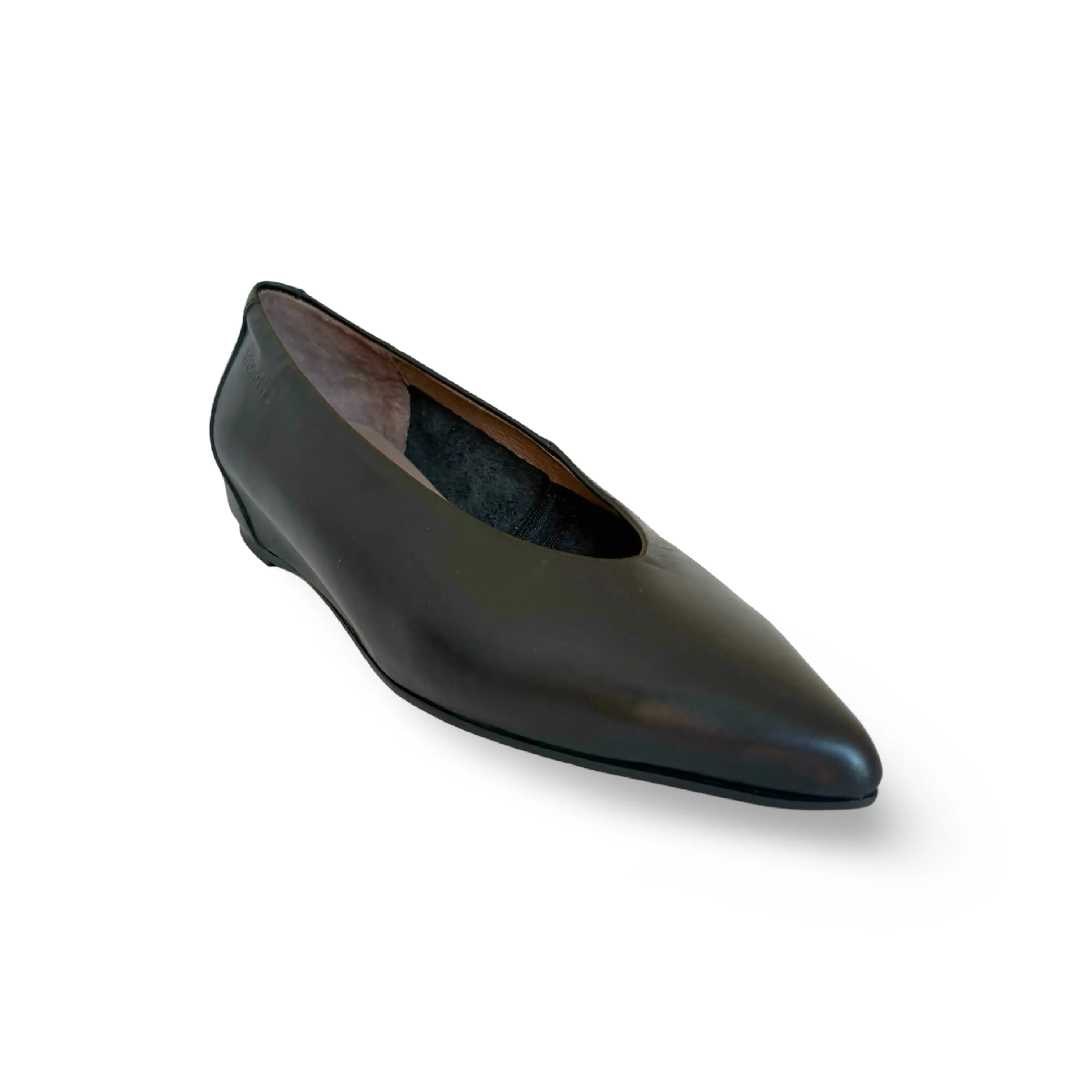 A3802 Black Triana Modern Ballet Flat