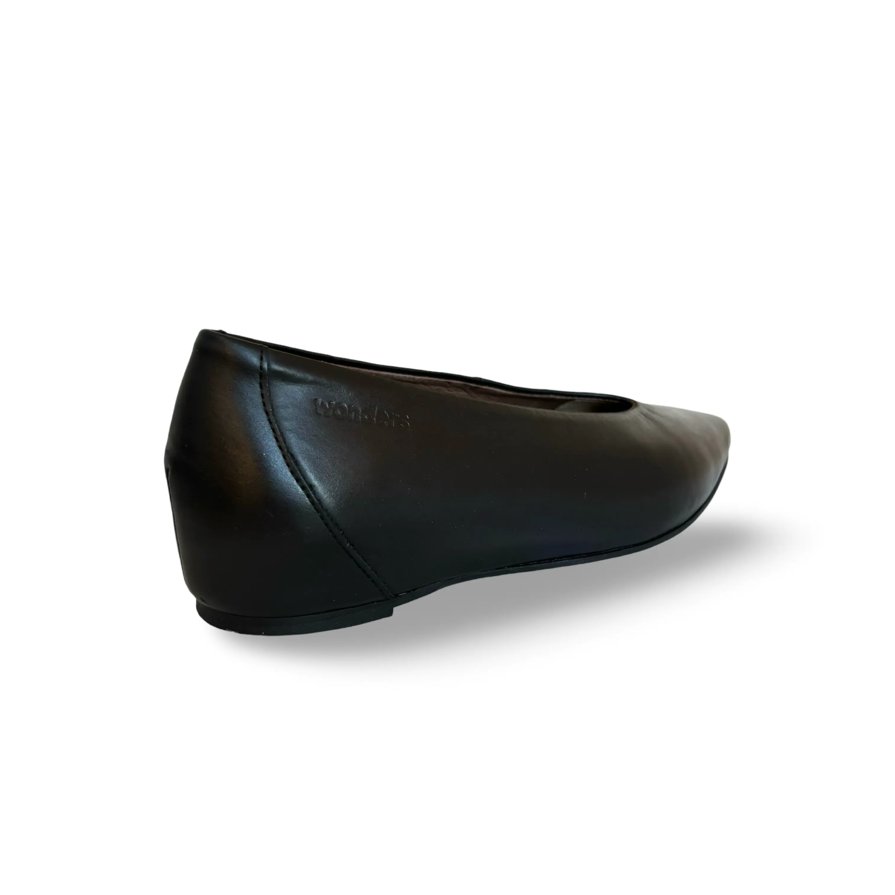 A3802 Black Triana Modern Ballet Flat