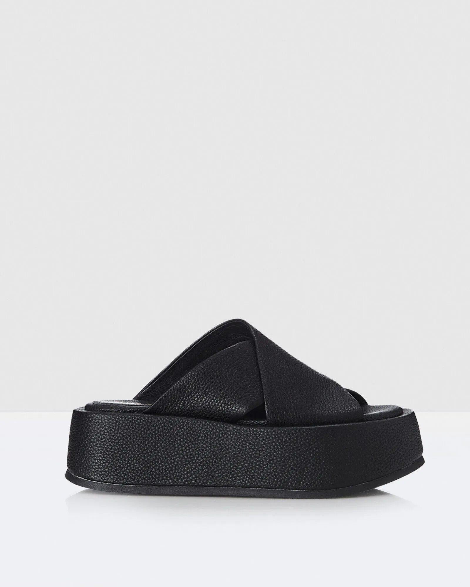 Alias Mae Yoko Sandals Tumble Black