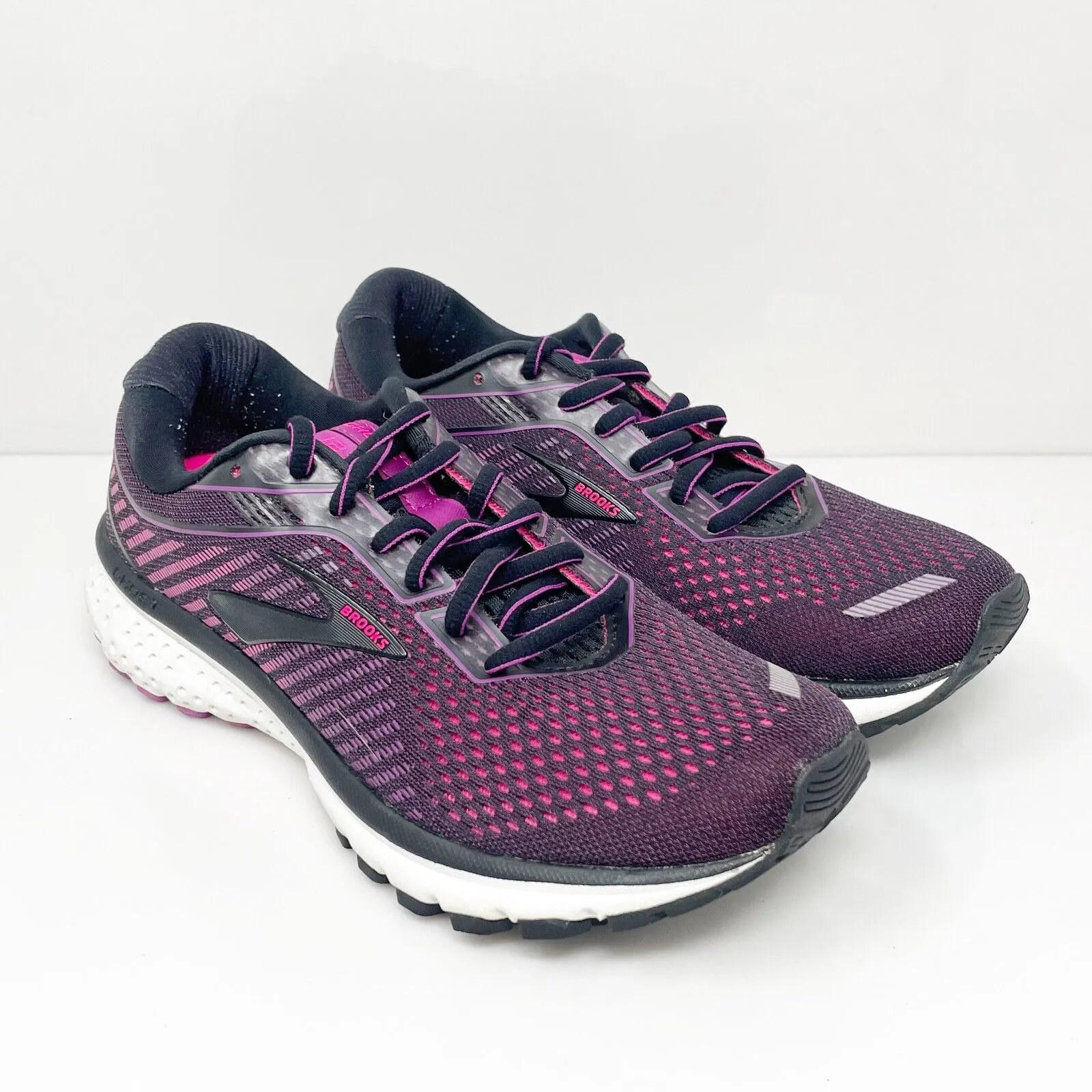 Brooks Womens Ghost 12 1203051B063 Purple Running Shoes Sneakers Size 7 B