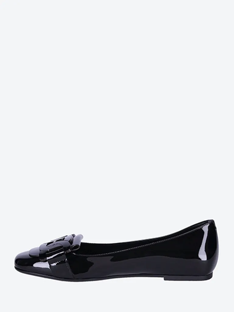 Chain flat ballerinas