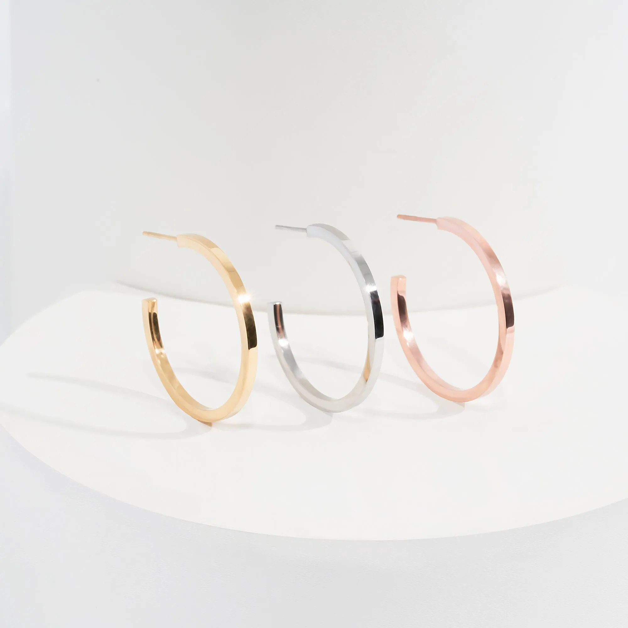 Circular hoop earrings