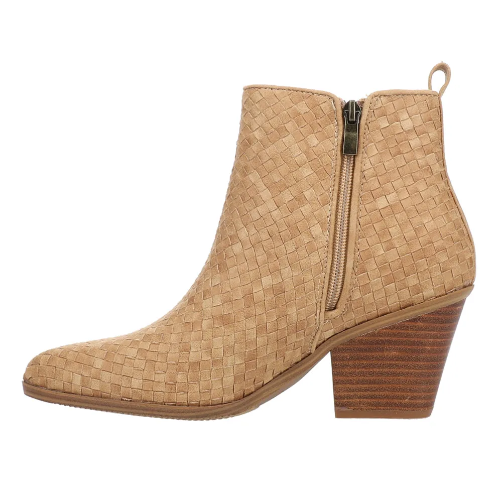 Come And Get It Round Toe Ankle Boots