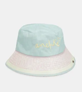 Fashion bucket hat