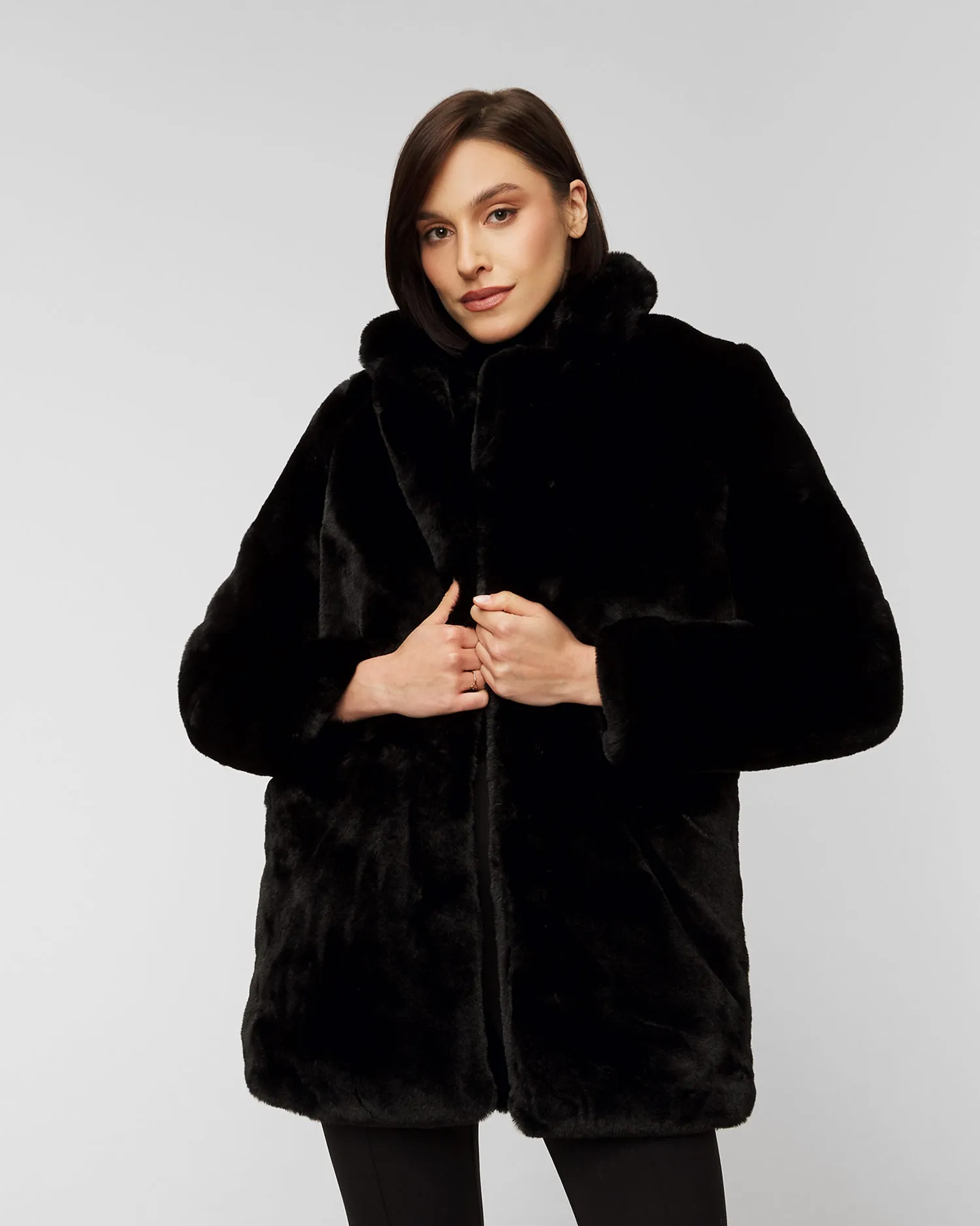 Fur coat MAISON R&C CHIARA CHIARA-black