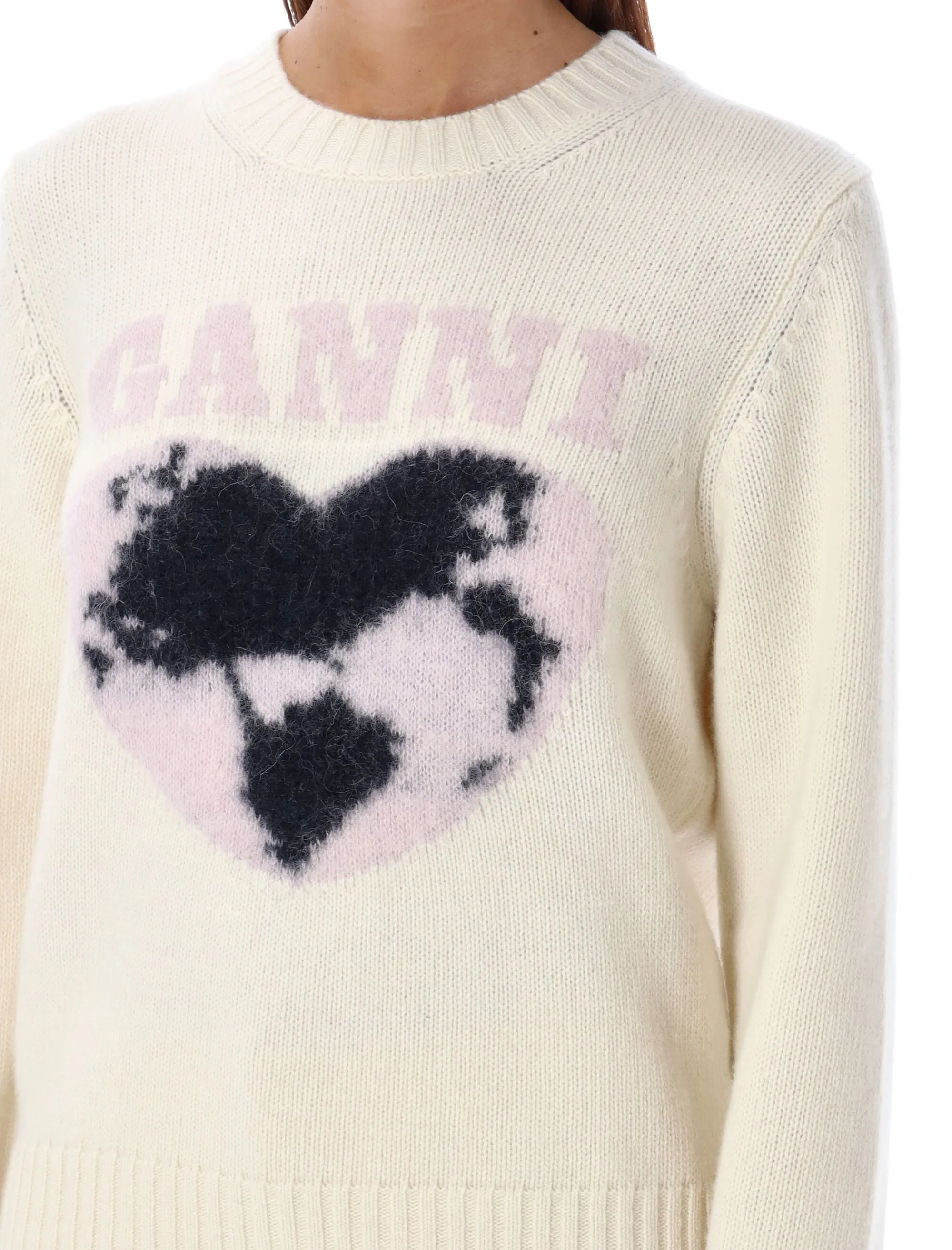 HEART WORLD KNIT