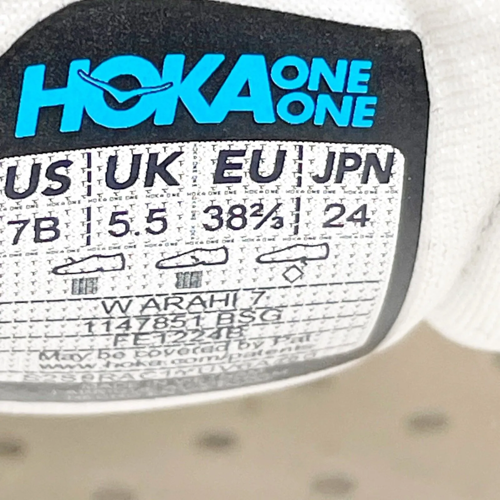 Hoka One One Womens Arahi 7 1147851 BSG White Running Shoes Sneakers Size 7 B