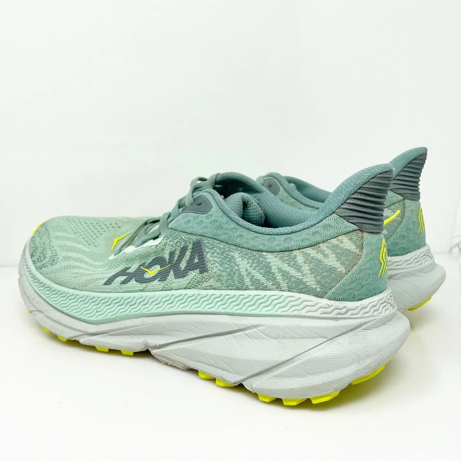 Hoka One One Womens Challenger ATR 7 1134498 MGTR Green Running Shoe Sneakers 9B