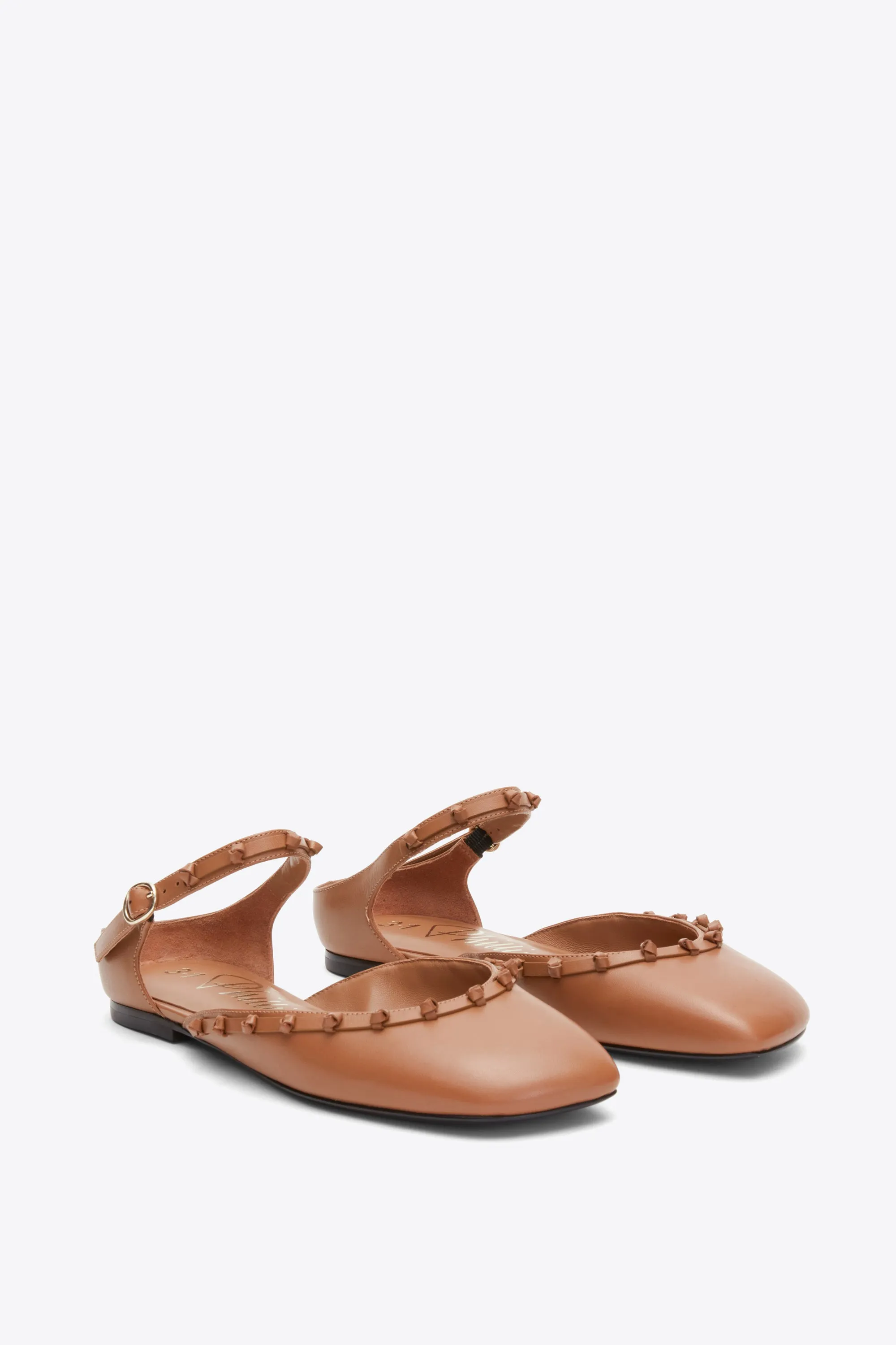 ID Mary Jane Flat with Leather Craft