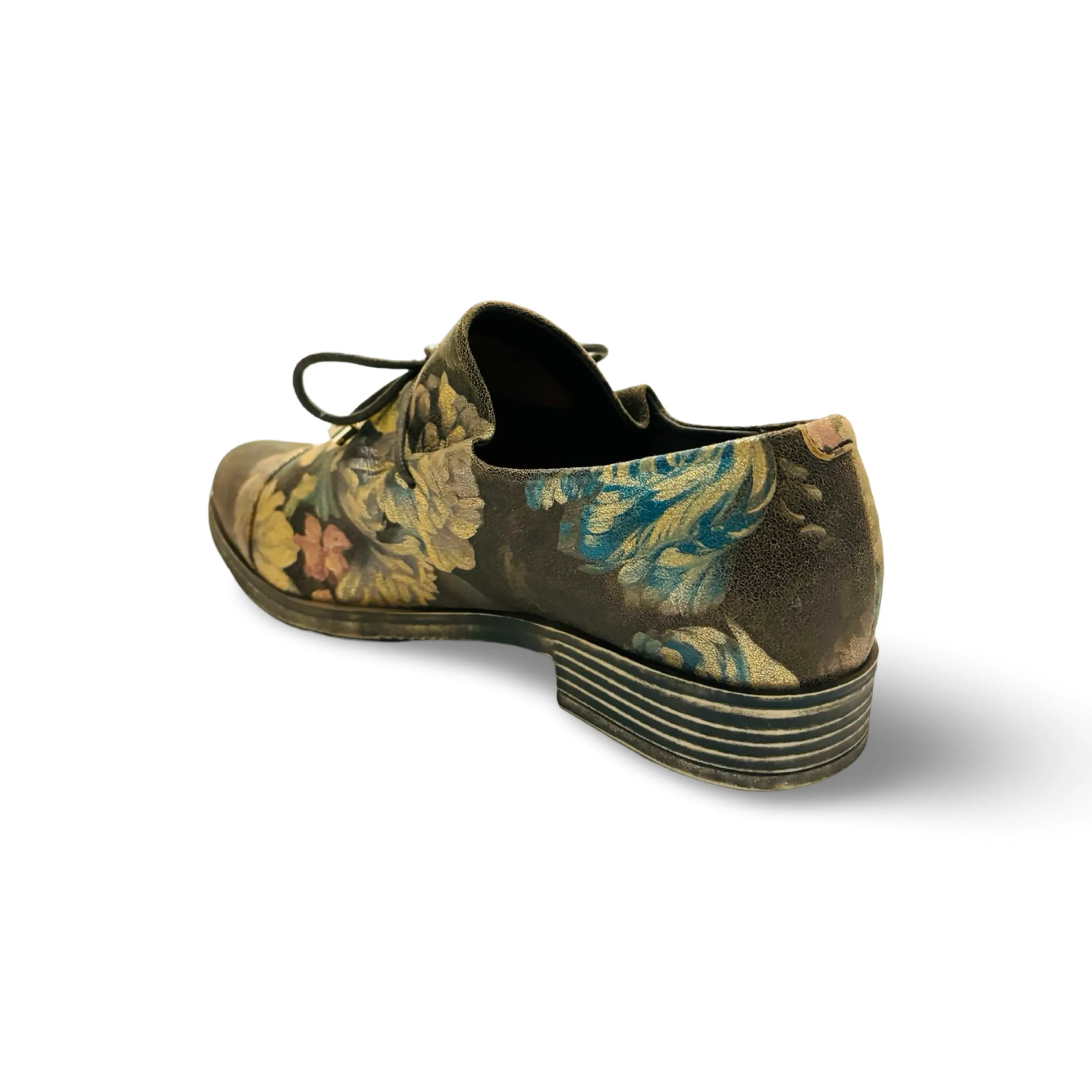 Kotty Blue Metal Floral Flat