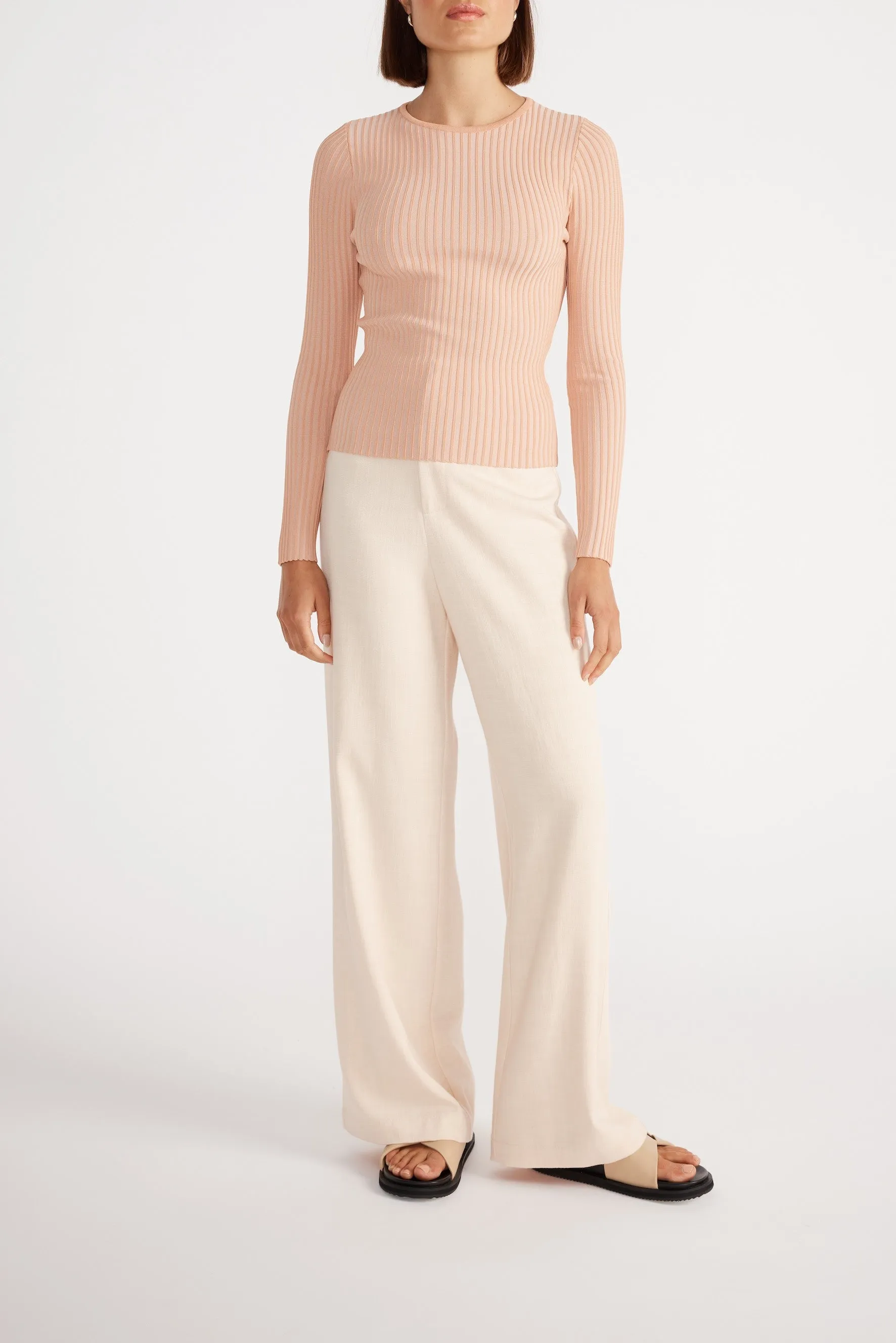 Label Staple Ulla Knit Top Peach.