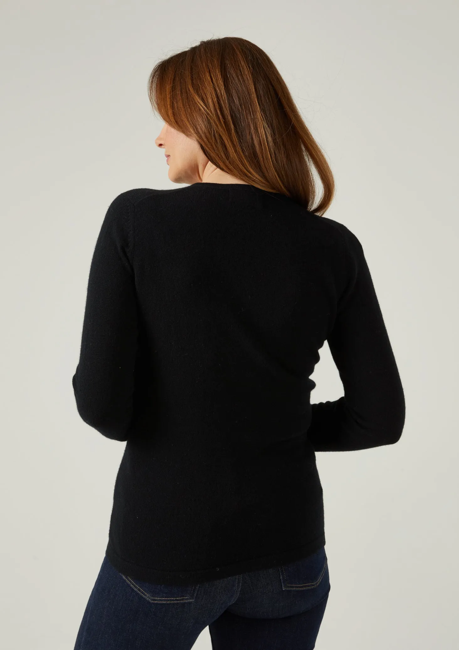 Ladies Geelong Lambswool Vee Neck Jumper In Black | Ladies Jumpers - Alan Paine UK