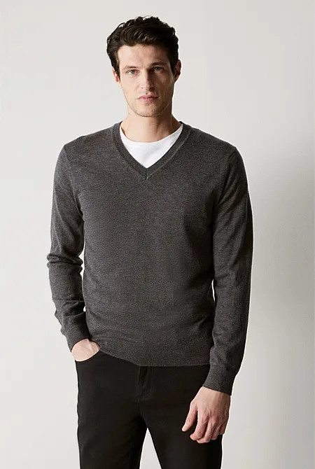 Merino V Neck Knit