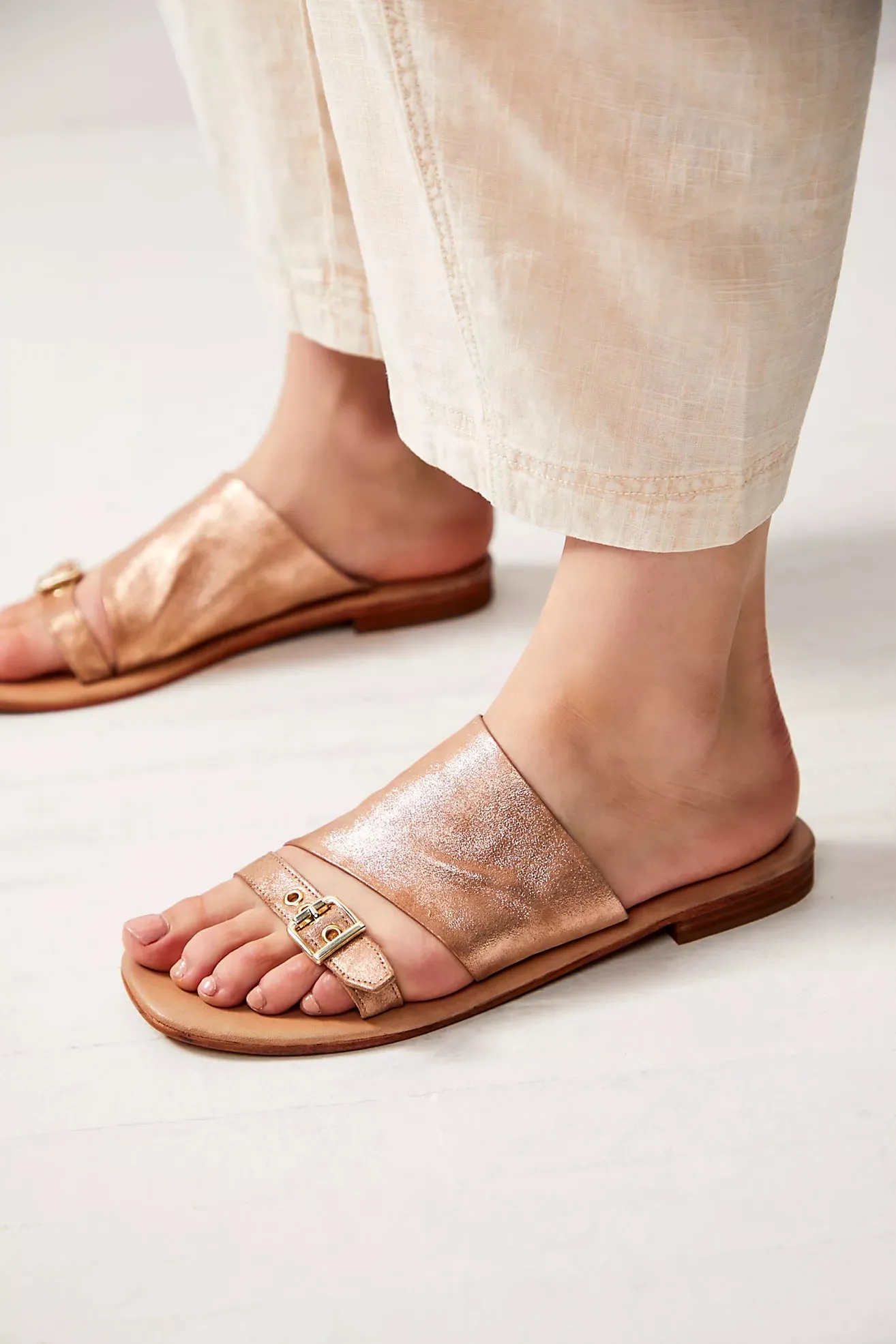 Mila Minimal Flat Sandals - Rose Gold