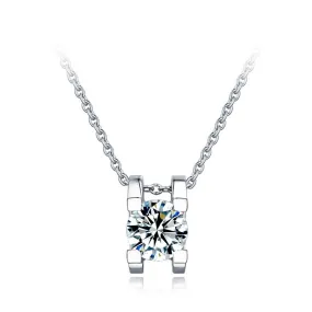 “Moderna” Ox Set Moissanite 18K White Gold Pendant Necklace 