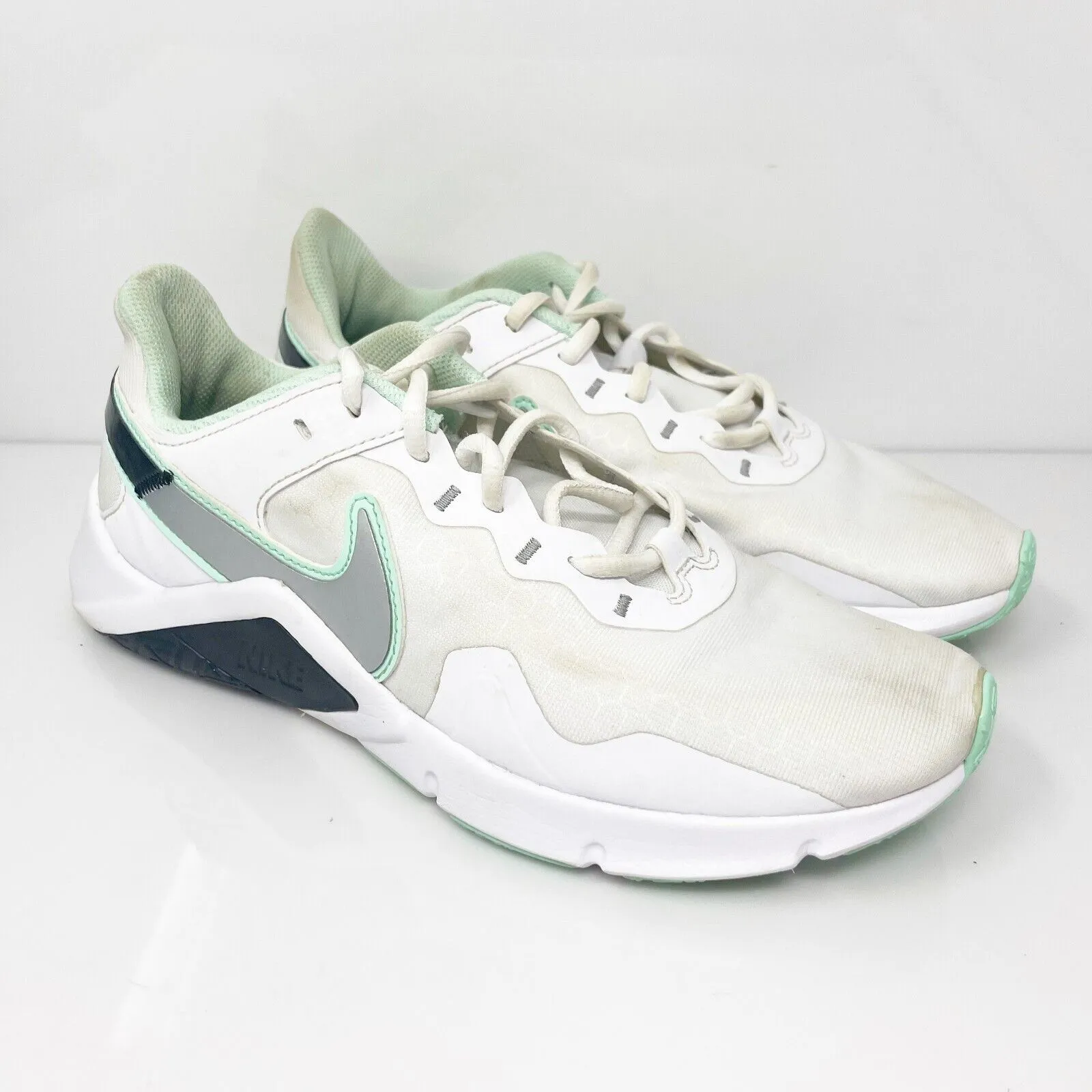 Nike Womens Legend Essential 2 CQ9545-102 White Running Shoes Sneakers Size 9.5