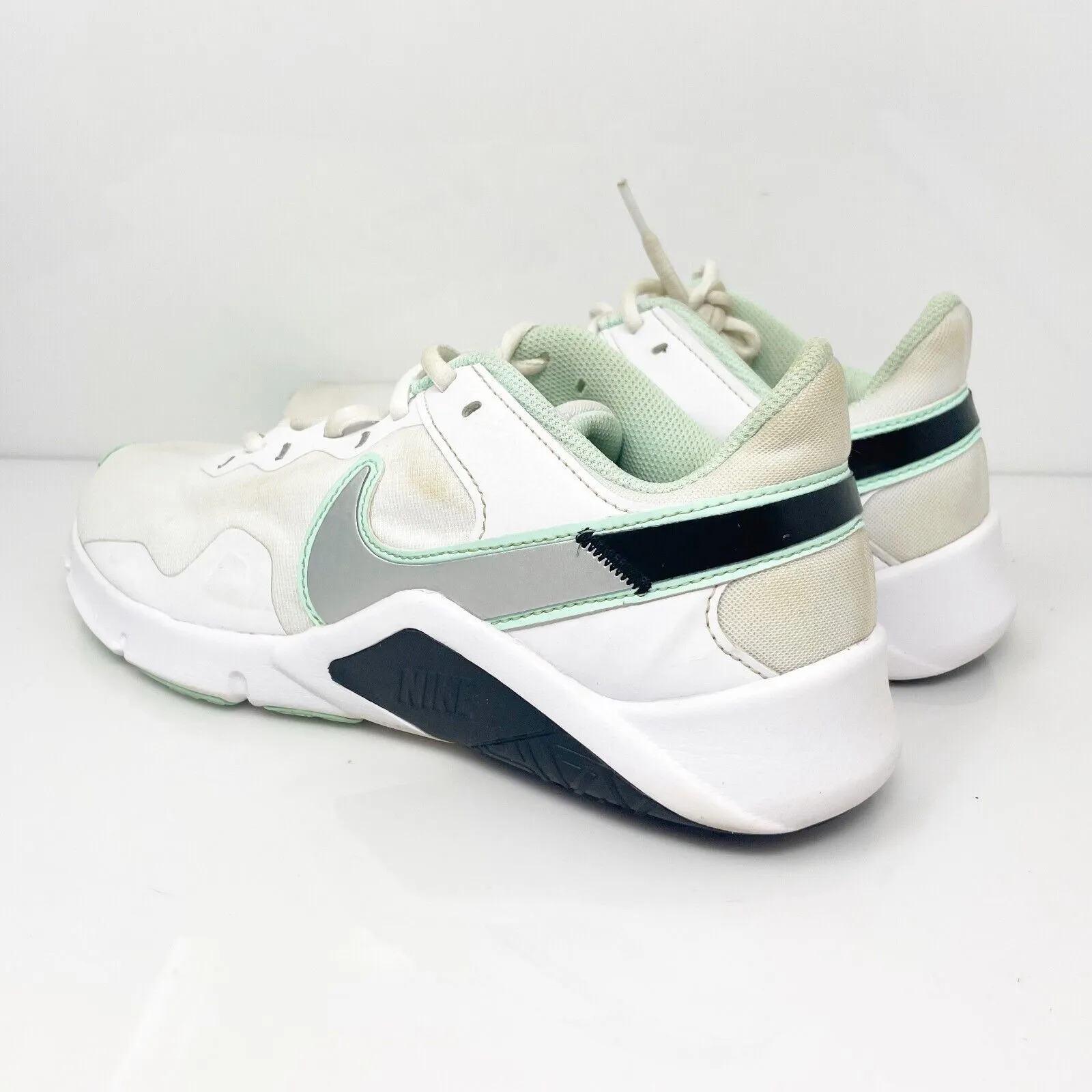 Nike Womens Legend Essential 2 CQ9545-102 White Running Shoes Sneakers Size 9.5