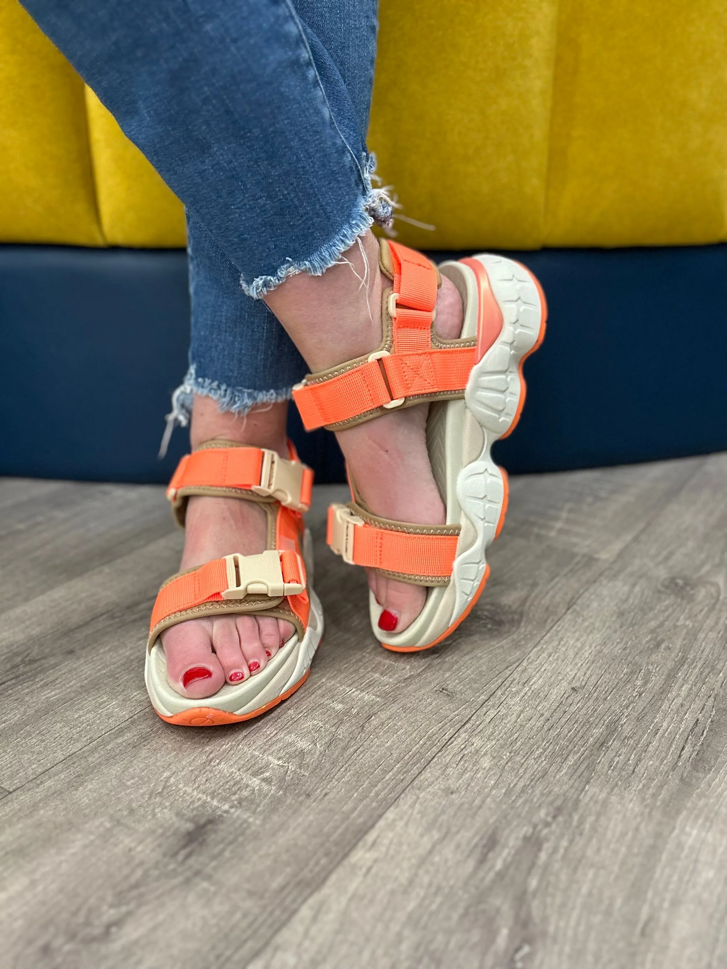 Orange Fluo No Name Krazee Sandal