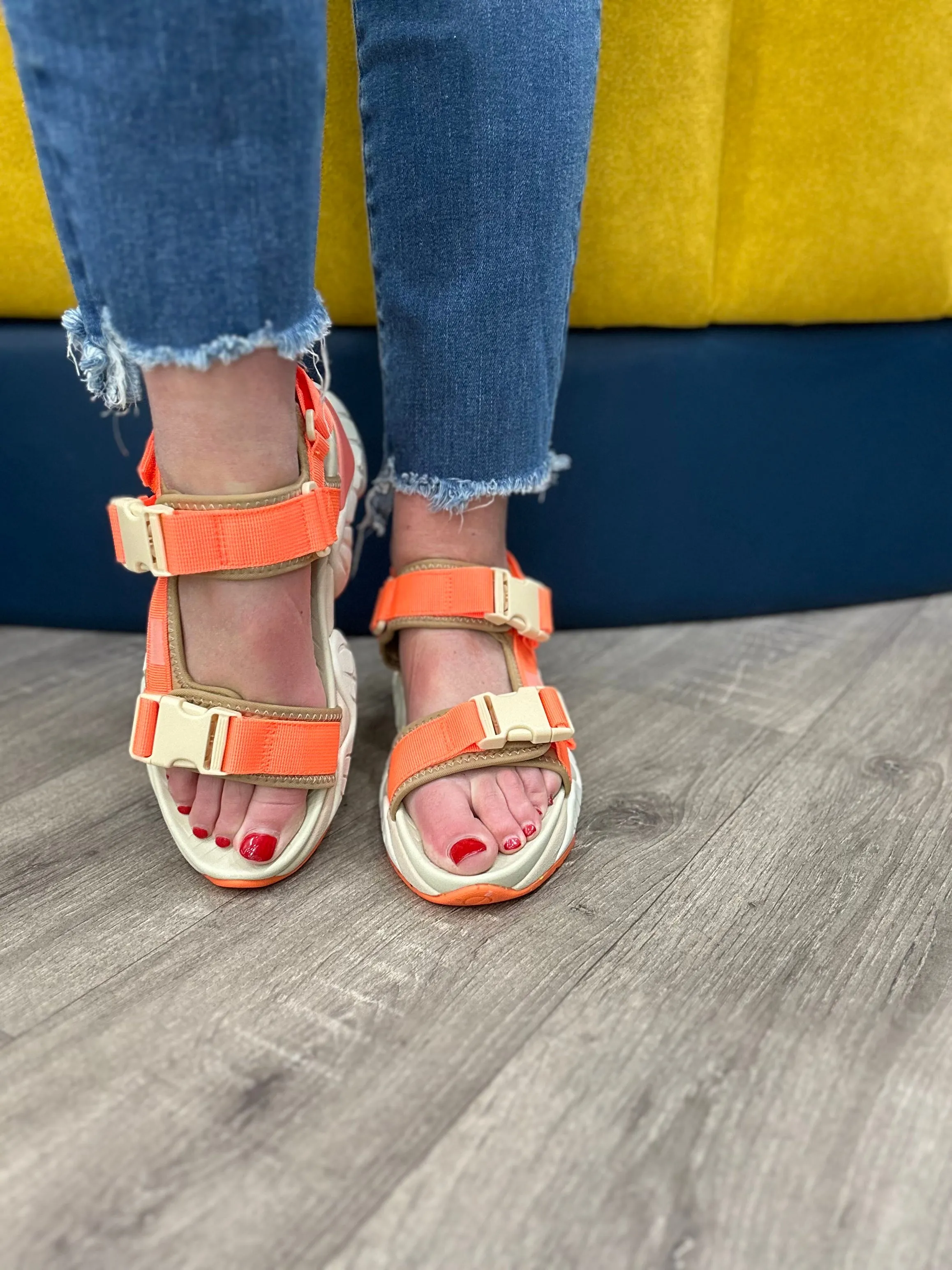 Orange Fluo No Name Krazee Sandal