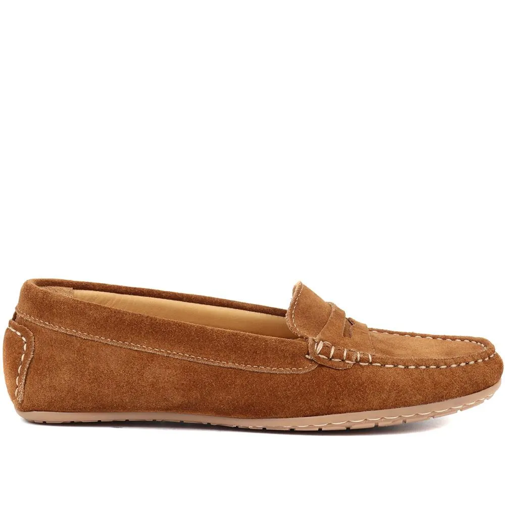 Penelopie 322 368 Leather Moccasins