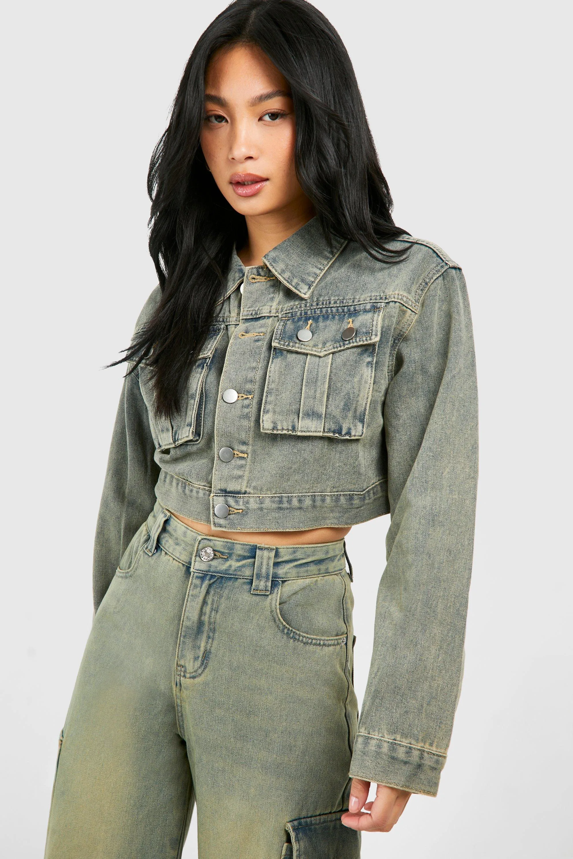 Petite Vintage Wash Cropped Denim Jacket