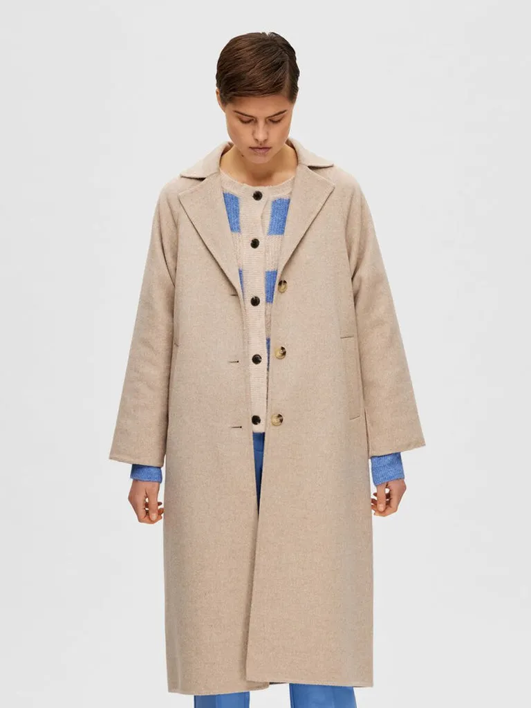 Classic Wool Coat in Sandshell