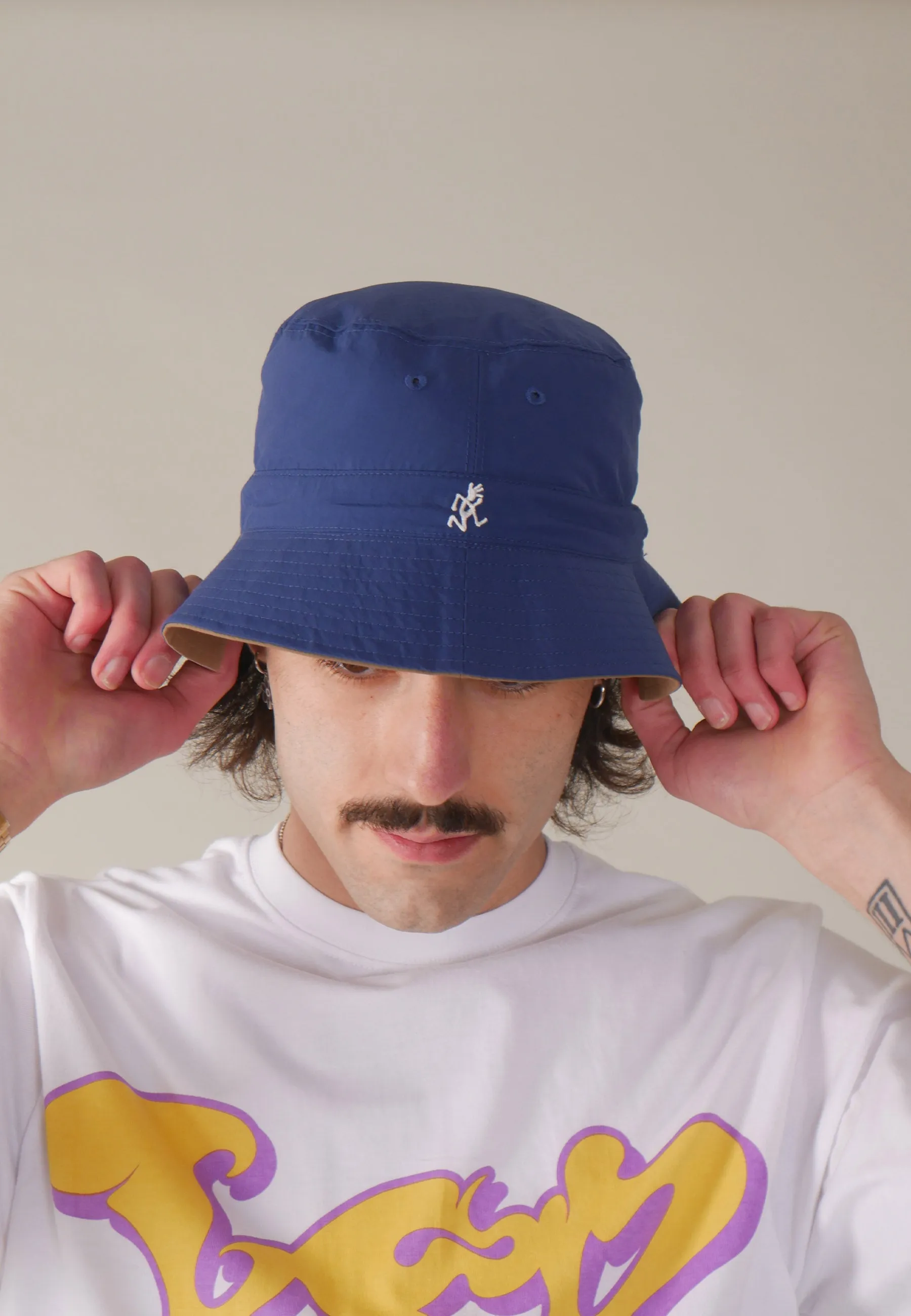 Shell Reversible Hat - tan/navy