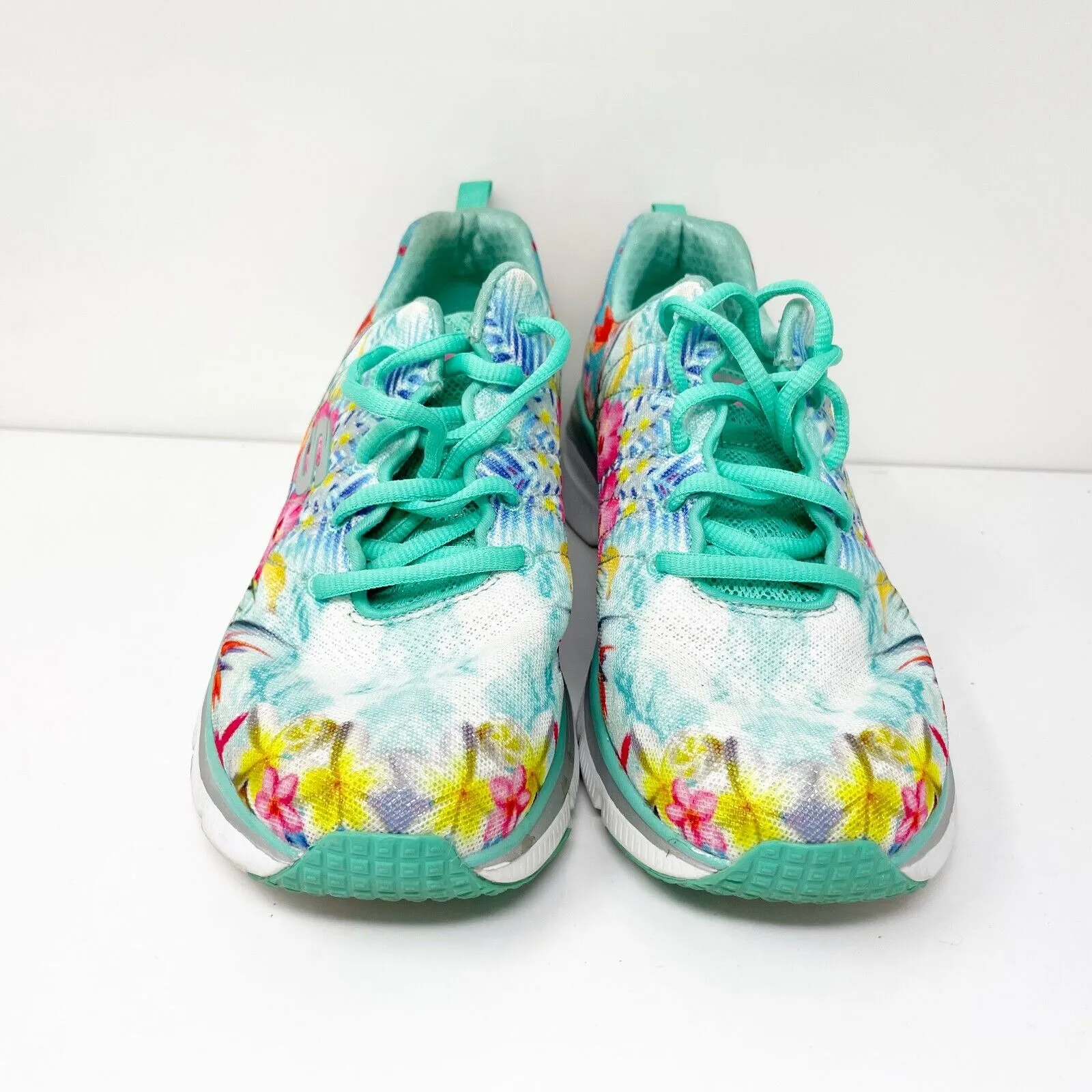 Skechers Womens Fashion Fit 12708 Multicolor Running Shoes Sneakers Size 10