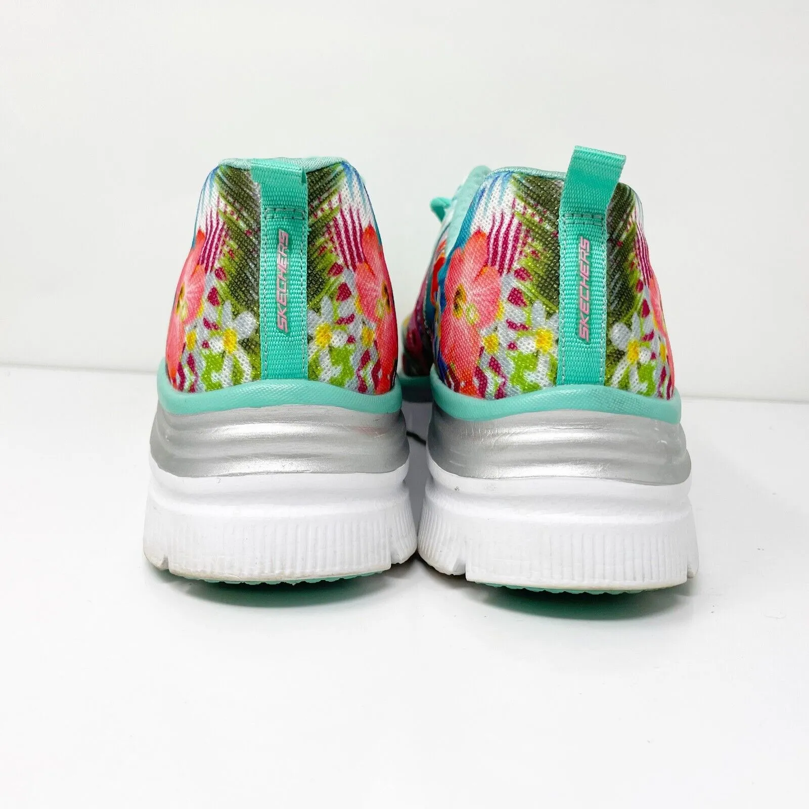 Skechers Womens Fashion Fit 12708 Multicolor Running Shoes Sneakers Size 10