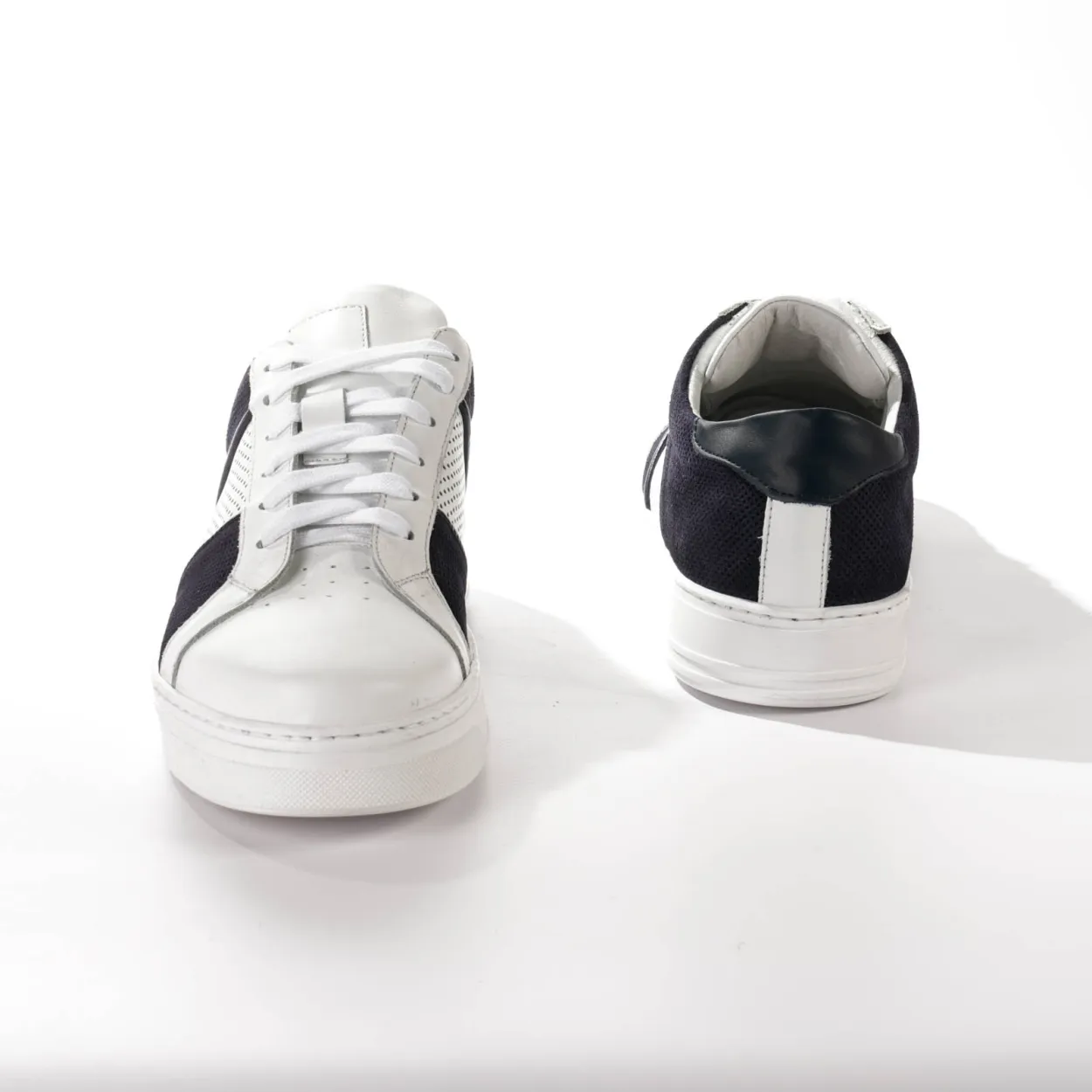 Sneakers Andrea Nobile bianco e blu