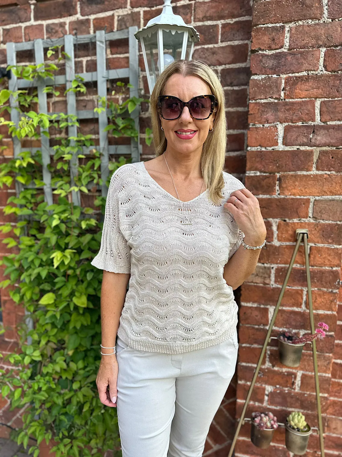 Stone Textured Knit Short Sleeve Top