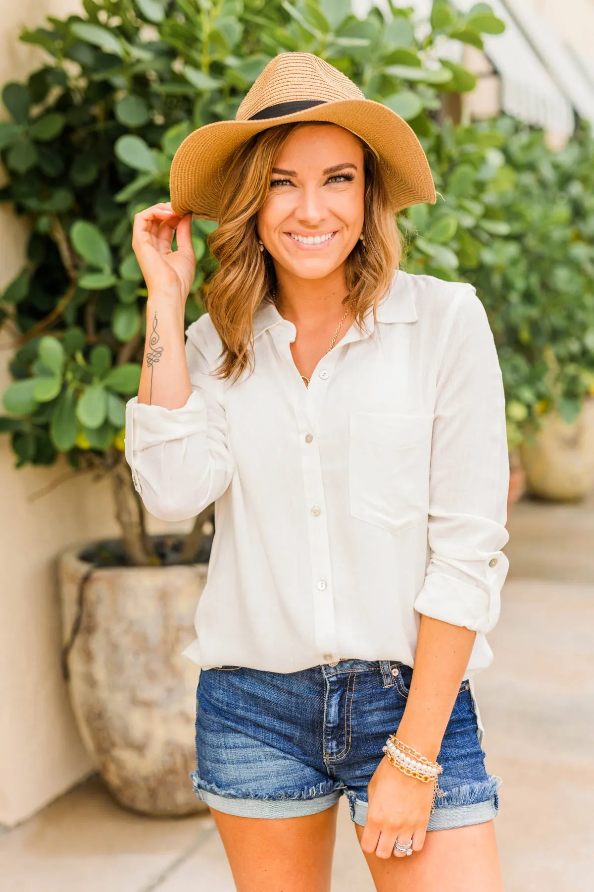 Stylish Tan Woven Panama Hat for Sunny Days