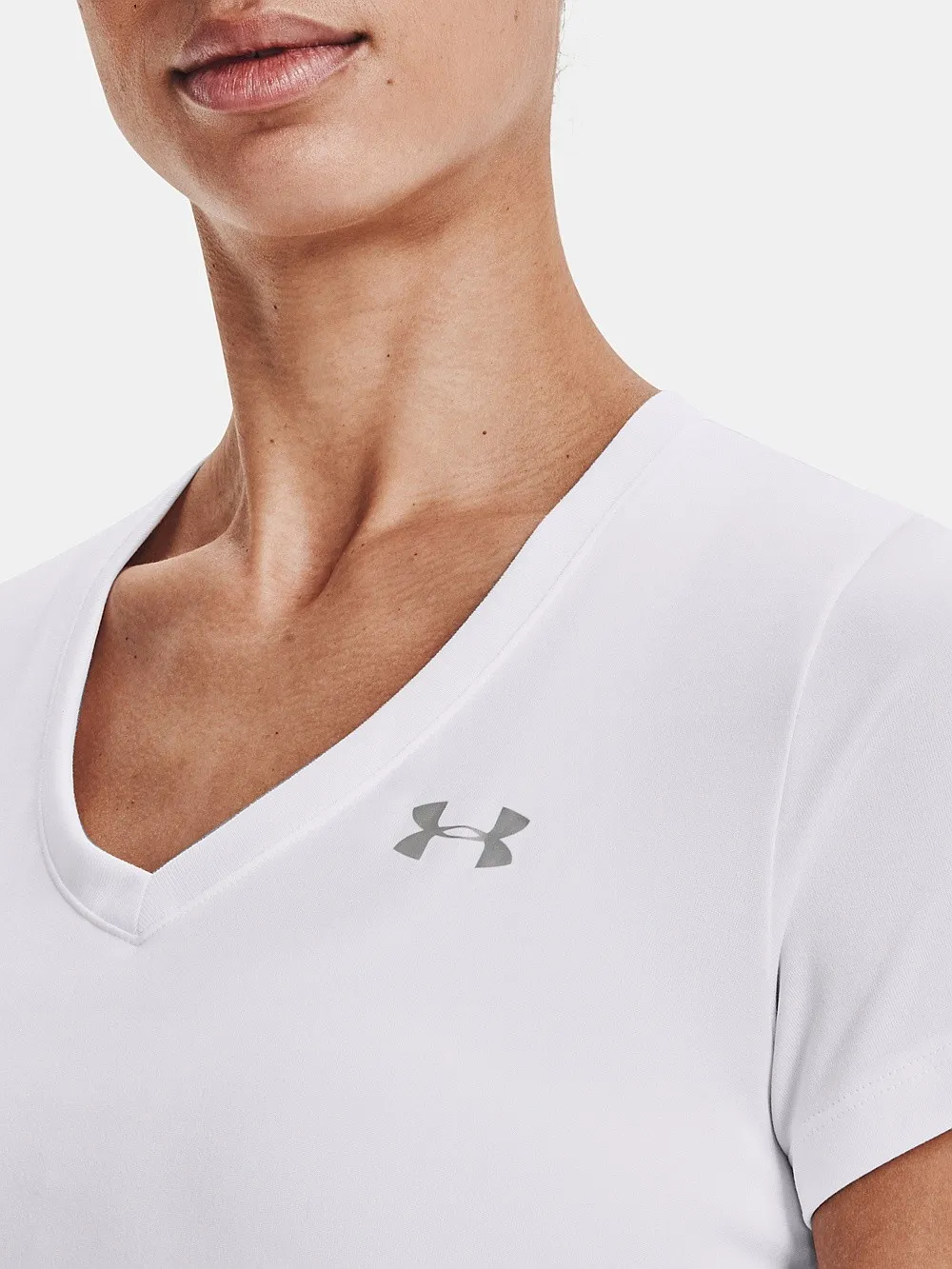 T-Shirt Under Armour Tech SSV Solid - White - women´s