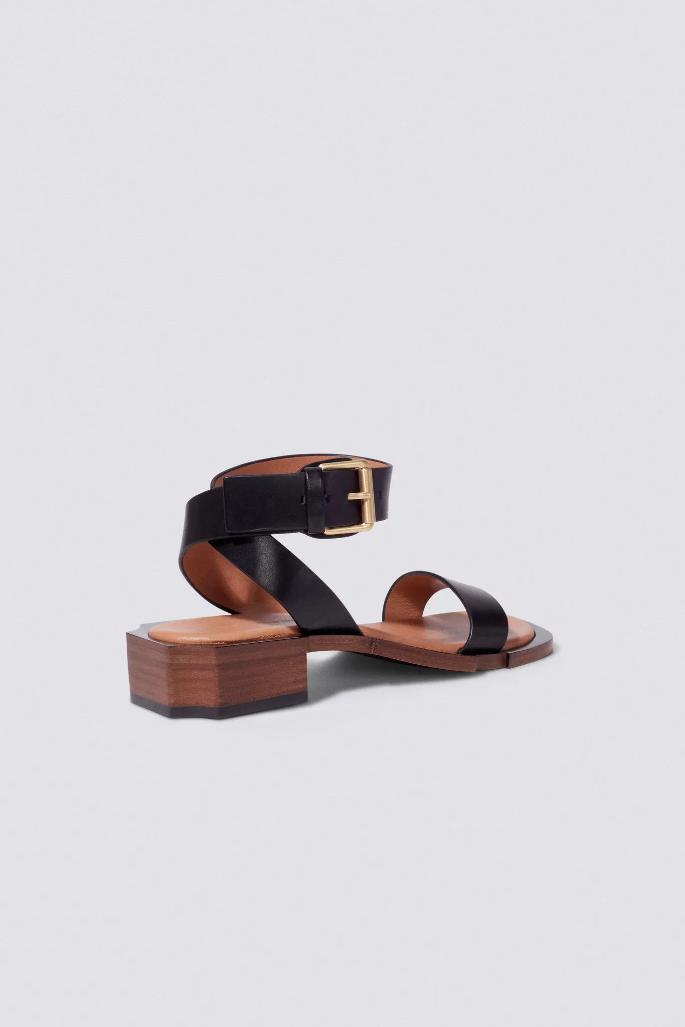 Turner Sculpted Flat Sandal