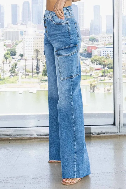 Bold Mid-Rise Wide Jeans with Cargo Pockets