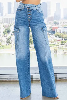 Bold Mid-Rise Wide Jeans with Cargo Pockets