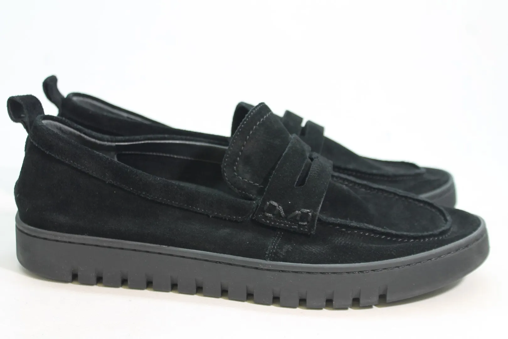 Vionic Uptown Loafers Women's Size 4 Preowned • Shop now