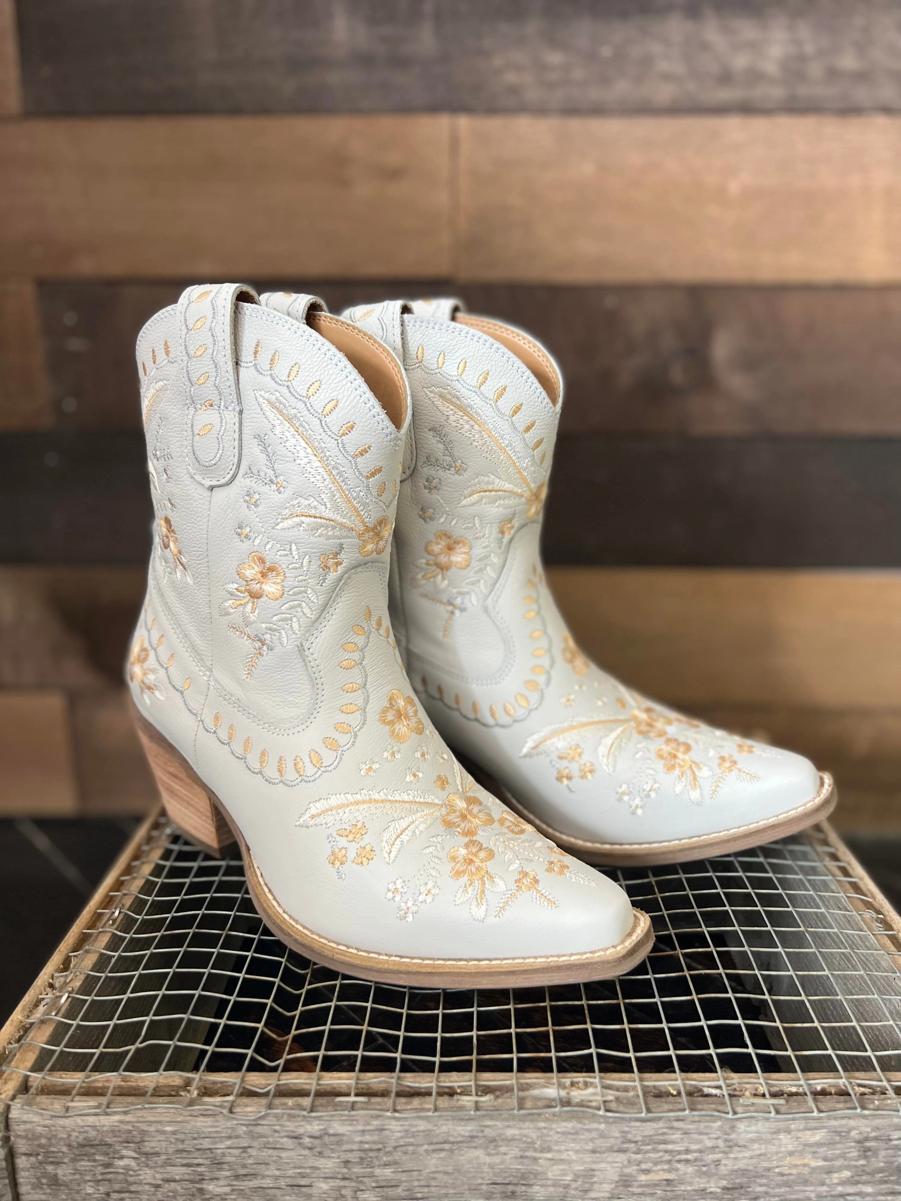 White Women's Leather Bootie