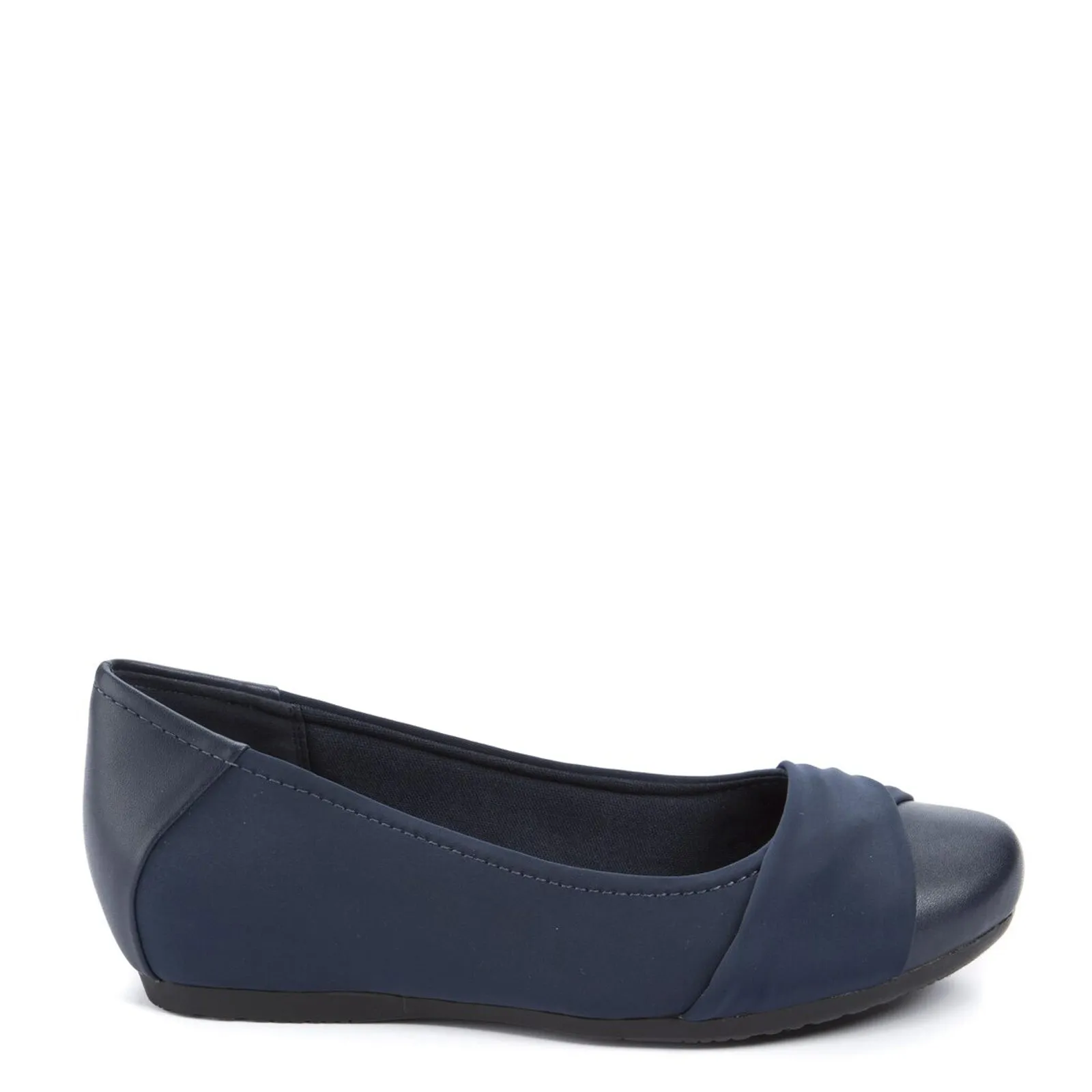 Women's Baretraps, Mitsy Flat