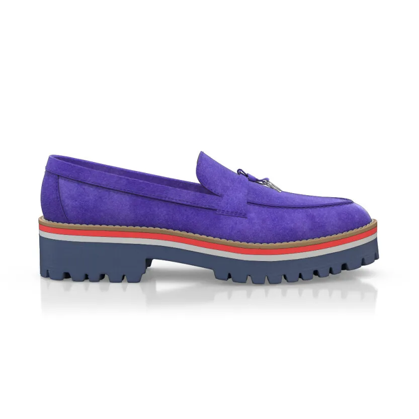 46952 Modern Women's Moccasins