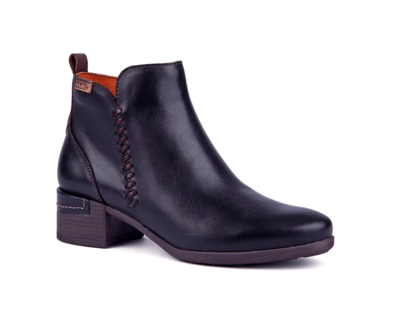 Women's Pikolinos Malaga Leather Ankle Boots Color: Black