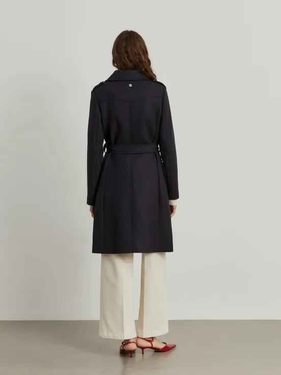 Wool overcoat with double-breasted design